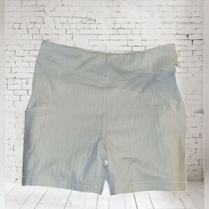 Bad Birdie Biker Shorts Whisper White Pockets NWT Badbirdies XL